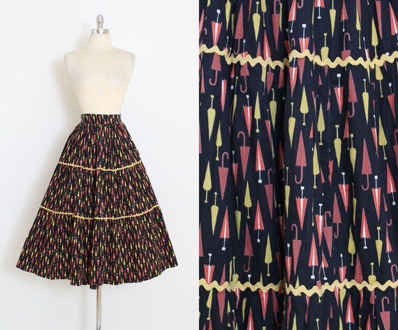 Vintage 50s Skirt 1950s novelty print skirt umbrella print