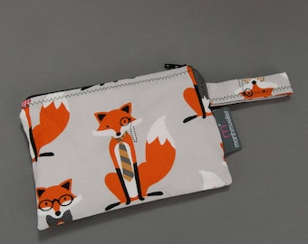 Grey Foxes Reusable Snack Bag, Litterless Lunch, Zippered Reusable Snack Bag, Back to School, Hipster Lunch Bag, Gifts Under 20