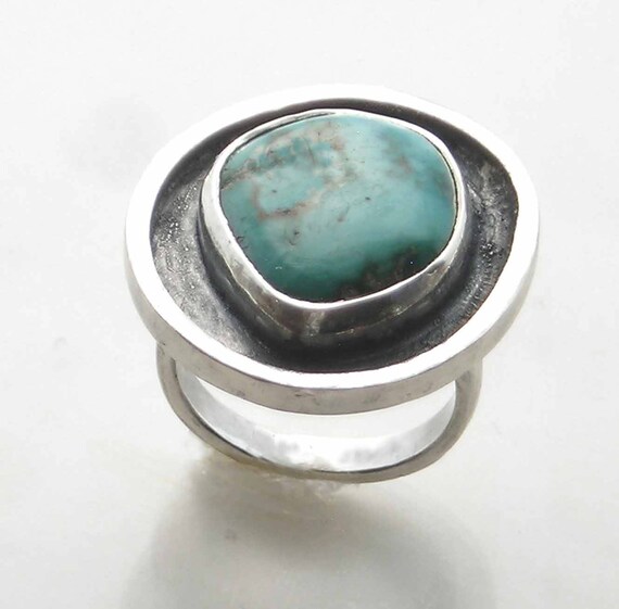 Pale Green Turquoise Ring, Sterling, Royston Mine, Aqua Green, Natural Round Stone, Boho Silver, Contemporary Bohemian, Modern Minimalist