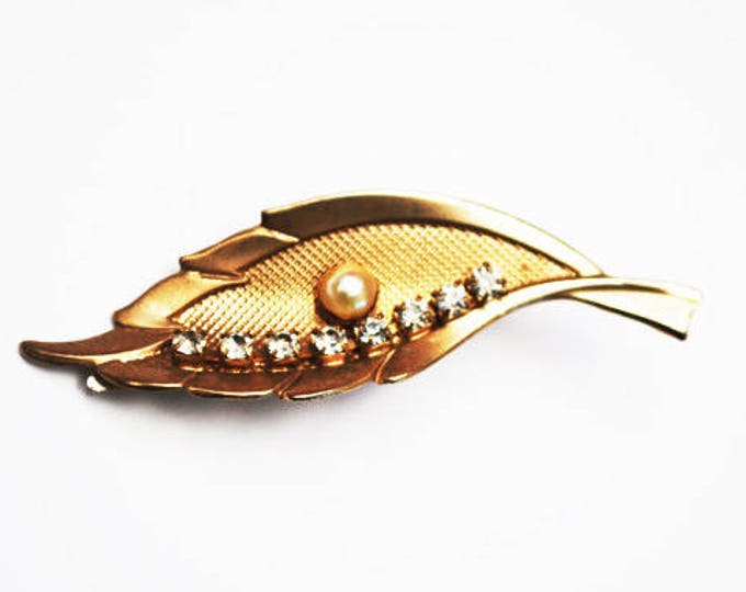 Gold Leaf Hair Clip - white Pearl - Clear Rhinestone - Barrette - Vintage Mid Century - hair pin