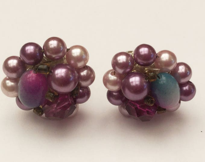 Purple cluster Bead earring - Signed Japan - Givre cabochon - metalic pearls - Clip on earrings