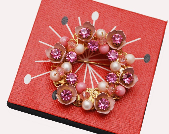 Pink Rhinestone Wreath Brooch - white pearl -enamel - Floral -gold wire wrap pin