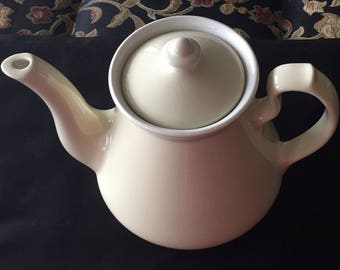 Hall Teapot / Coffee Pot - a classic!