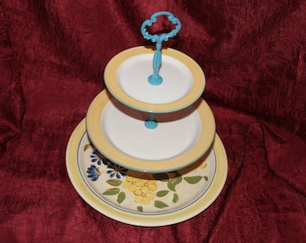 Image Result For Queens Fine Bone China Cottage Rose Cake Stand Image Result For Queens Fine Bone China Cottage Rose Cake Stand