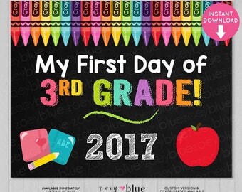First Day of Third Grade Sign - Girl 3rd Grade First Day of School Chalkboard Sign - PreK Photo Prop - Instant Download - Printable Digital
