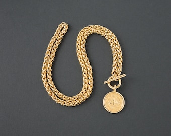 Vintage Joan Rivers Bee Medallion Necklace 36 inches