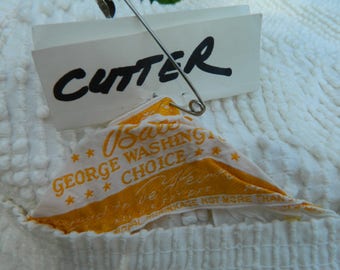 Bates CUTTER bedspread / Super Fabric and trim DEAL / George Washington's Choice candlewick / quilting fabric / over 5 yds of fringe trim