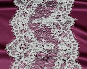 Ivory lace Trim, French Lace, Chantilly Lace, Bridal lace, Wedding Lace, Garter lace, Evening dress lace, Lingerie Lace by the yard EVSL061C