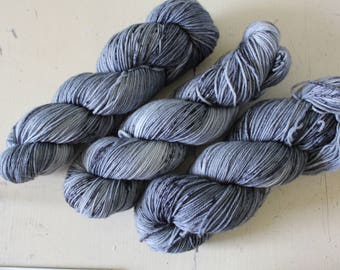 Hand-dyed sock yarn 400 m LL / 100 g Soft Sock - Slate