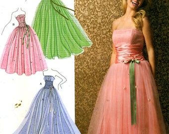 Simplicity 3878 JESSICA McCLINTOCK Full Tulle Skirt Strapless Gown Sizes 4 - 12 ©2007 English & Spanish Instructions