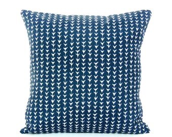 Outdoor Pillow Navy White Decorative Throw Pillow COVER Beach Couch Pillow Cottage Cushion Patio Navy White ALL SIZES Navy Vine Outdoor Sham