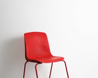 Vintage Accent Chair, Kids Bedroom Decor Vintage, Kids Chair, Red Chair, Kids Bedroom Furniture, Mid Century Modern Chair, Vintage Kids