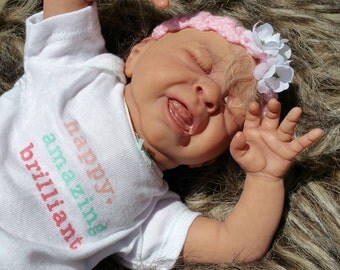 SALE! Ready to ship. Reborn Taite, 16", 2lbs 14oz, petite size preemie, painted hair with rooted top patch