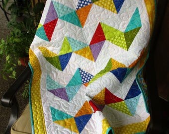 Chevron Baby Quilt, Stroller Quilt, Baby Play Mat, Car Seat Blanket, Small Beach Quilt, Primary Colors Modern Crib Quilt, Photo Prop