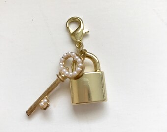 Key and Lock Planner Charm