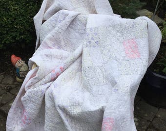 Double antique patchwork quilt, faded floral quilt, hand-quilted patchwork bedspread