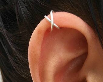 Earrings,Ear Cuff, Cartilage Earrings, Criss Cross Ear cuff,Boho Jewelry,Fake Conch piercing,Ear Jacket
