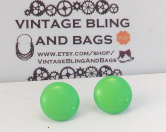 13mm NOS NEON GREEN 1980s earrings, small 1980s green earrings, 1980s earrings, green 1980s earrings, vintage 1980s earrings, 1980s earrings