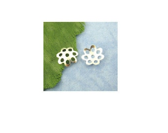 Set of 100 cups perforated 6 mm silver plated