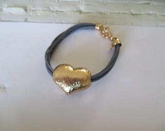 Bracelet leather and heart