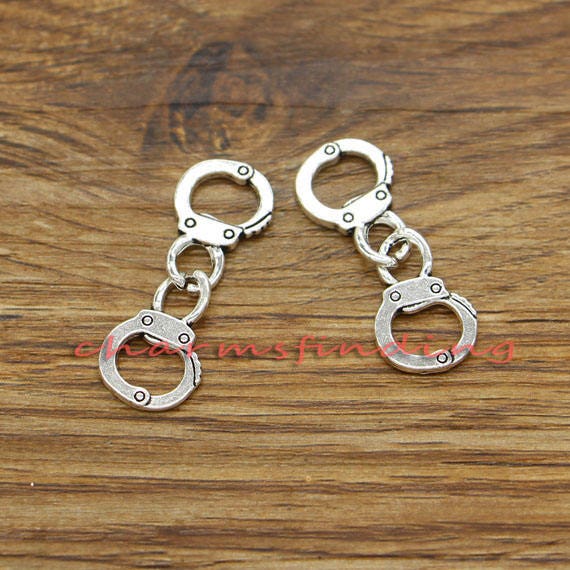 20pcs Handcuff Charms Freedom Charm Linked Together Antique