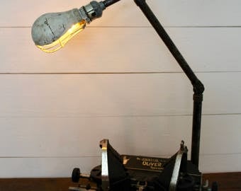 Vintage Industrial Articulating Desk Lamp, Industrial Task Light, Vintage Adjustable Shop Light, Industrial Light