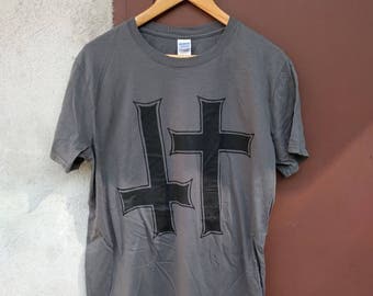 Vois T-Shirt (inverted cross, punk, hardcore, crust)