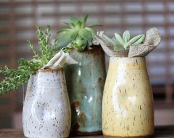 Dimple vase - stoneware speckle in white, turquoise, yellow