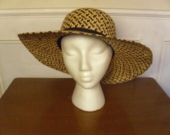 Vintage 1960's Straw Hat