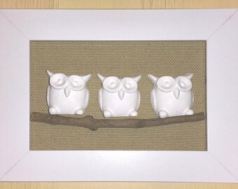 Picture with white chalk owl