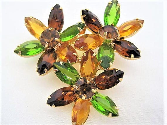 Peridot Rhinestone Brooch - Open Back - Flower Cluster Pin
