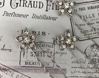 Bridal hair pins , Bobby pins , Bridal hair accessories - silver hair pins - hair pins bridesmaid - crystal pins