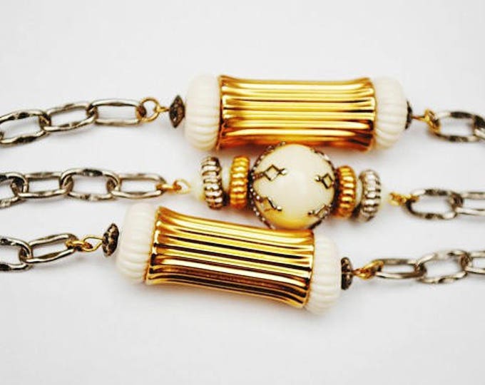 Hobe Bead Necklace and Earring set - cream white lucite - gold metal - silver metal - Clip on earrings