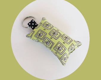 Keychain fabric flowers Succulents pale green background