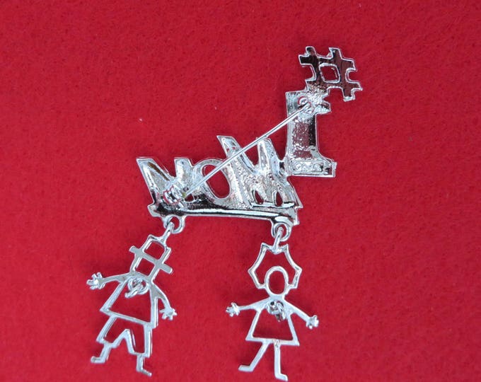 Vintage Mom Brooch - Signed AJC #1 Mom Silver Tone Pin, Dangling Kids Pin, Gift for Her, Gift Boxed