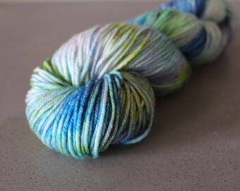 Grizzly - Waterlilies OOAK - DK Weight Superwash Merino