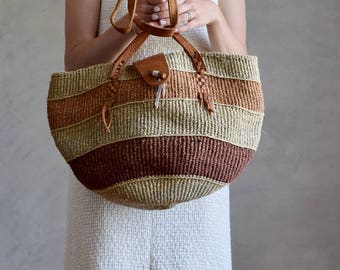 large vintage sisal tote bag | leather handle woven bag | sisal market bag | woven honeymoon beach tote | sisal shoulder bag