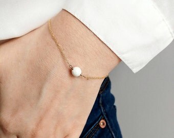 Minimalist White Jade bracelet. Semi precious stone. Gold filled 14k chain. Sterling silver 925 chain. Pease. Peasejewelry