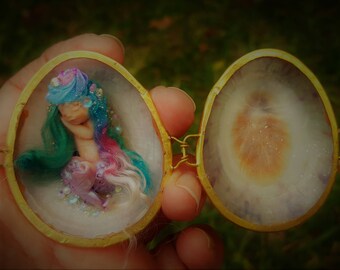 sweet mermaid fairie fairy friend in shell purse tiny ooak