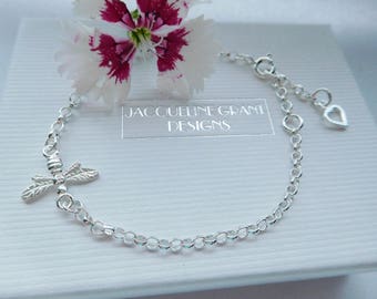 Sterling Silver Bee Bracelet, Silver Bee and Heart Bracelet, Bee Chain Bracelet, Honey Bee Charm Bracelet, Adjustable Chain Bracelet