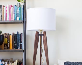 Mid-Century Modern Tripod Table Lamp in Solid Hardwood