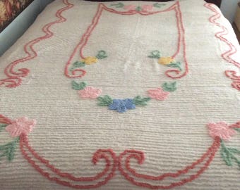 Vintage full size floral chenille bedspread