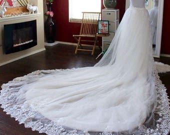 lace detachable train
