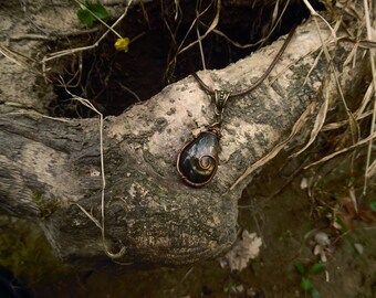 * Thieth * pendant wire wrap copper patina and green and orange labradorite drop.