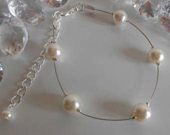 Simplicity wedding bracelet ivory pearls