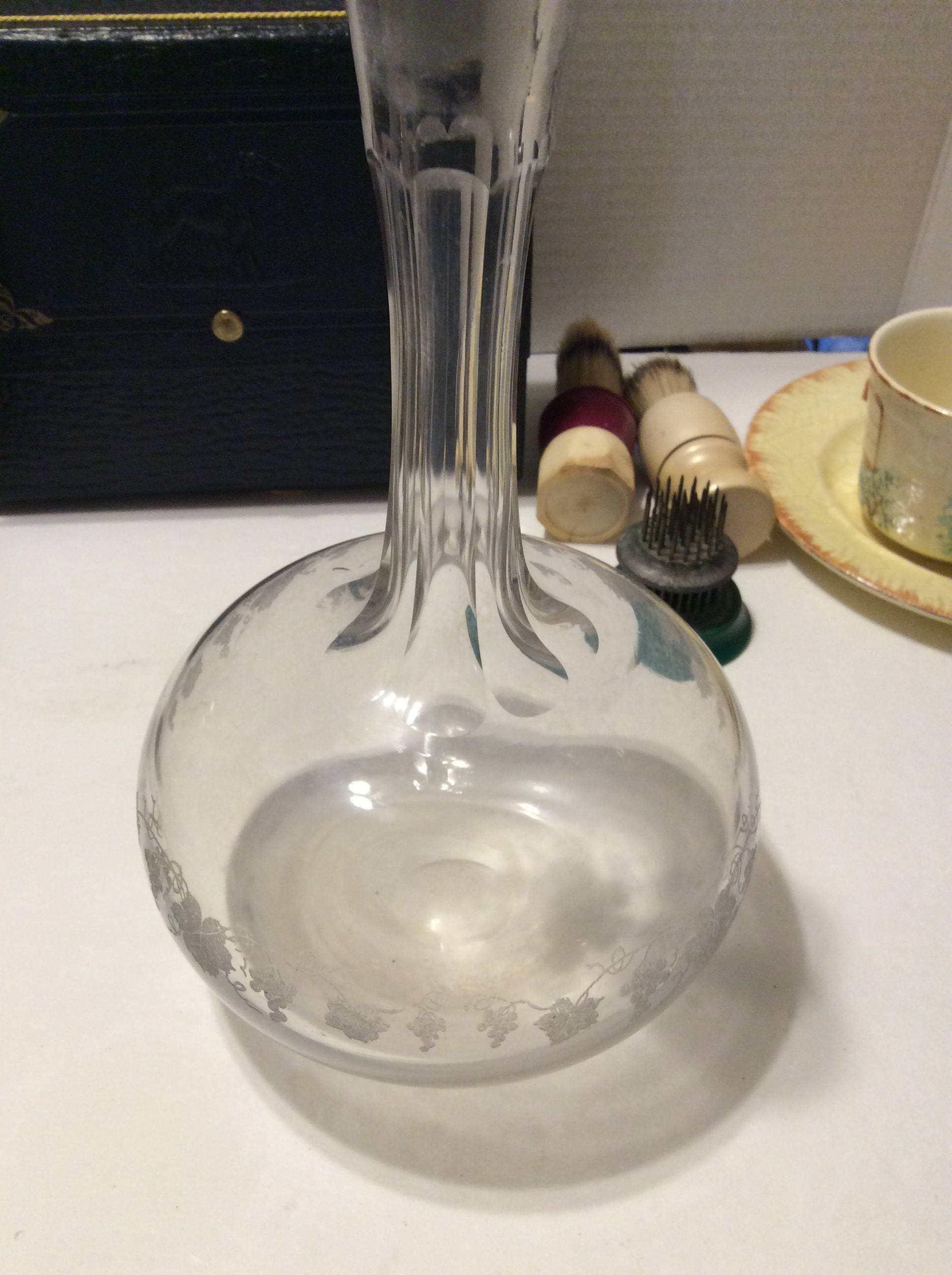 Glass decanter etched glass decanter wine decanter