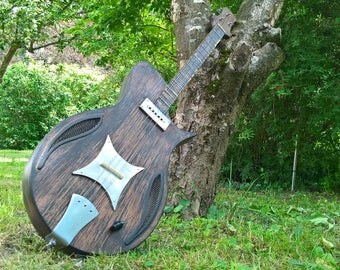 cigar box guitar