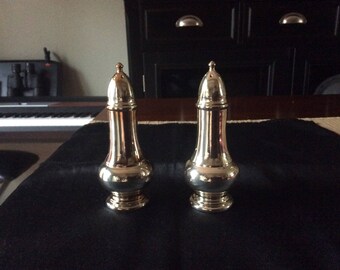 Vintage silver Plate W B MFG Co Salt/Pepper shaker #3238-S