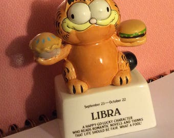garfield zodiac figurines