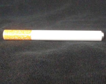 One Hitter Cigarette Pipe, Dugout Pipe, Metal Bat, Smoking Pipe, Length 3"